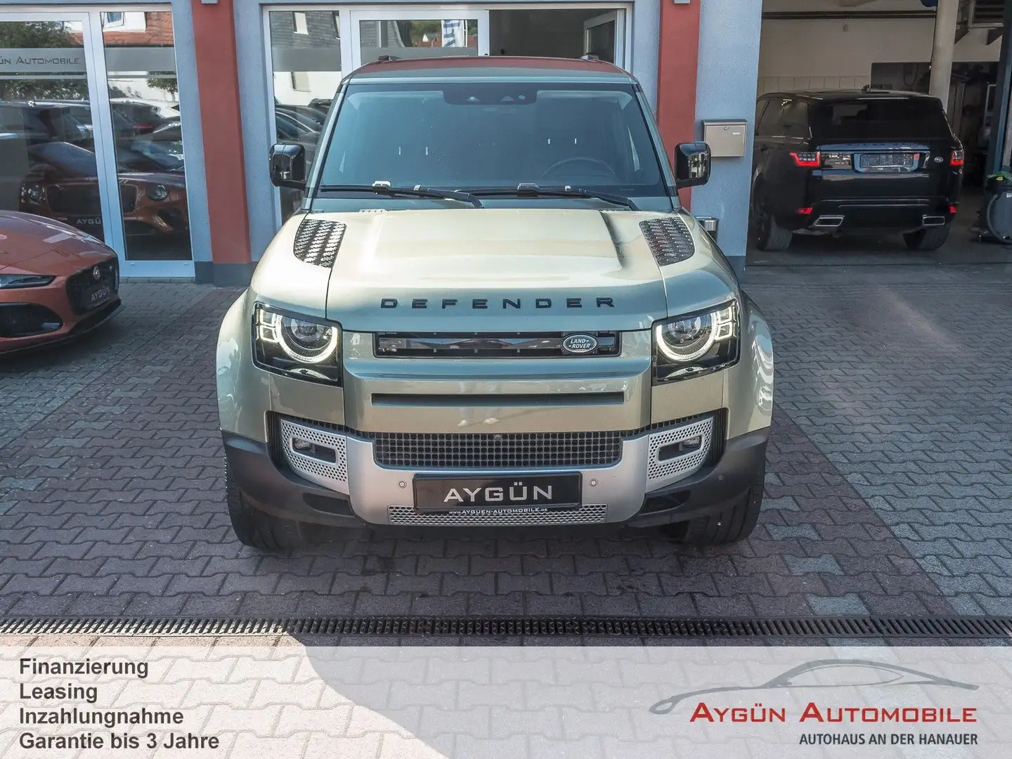 Land Rover Defender 110 P400 AWD SE*ACC*Pano*22-Zoll* Grün - 2
