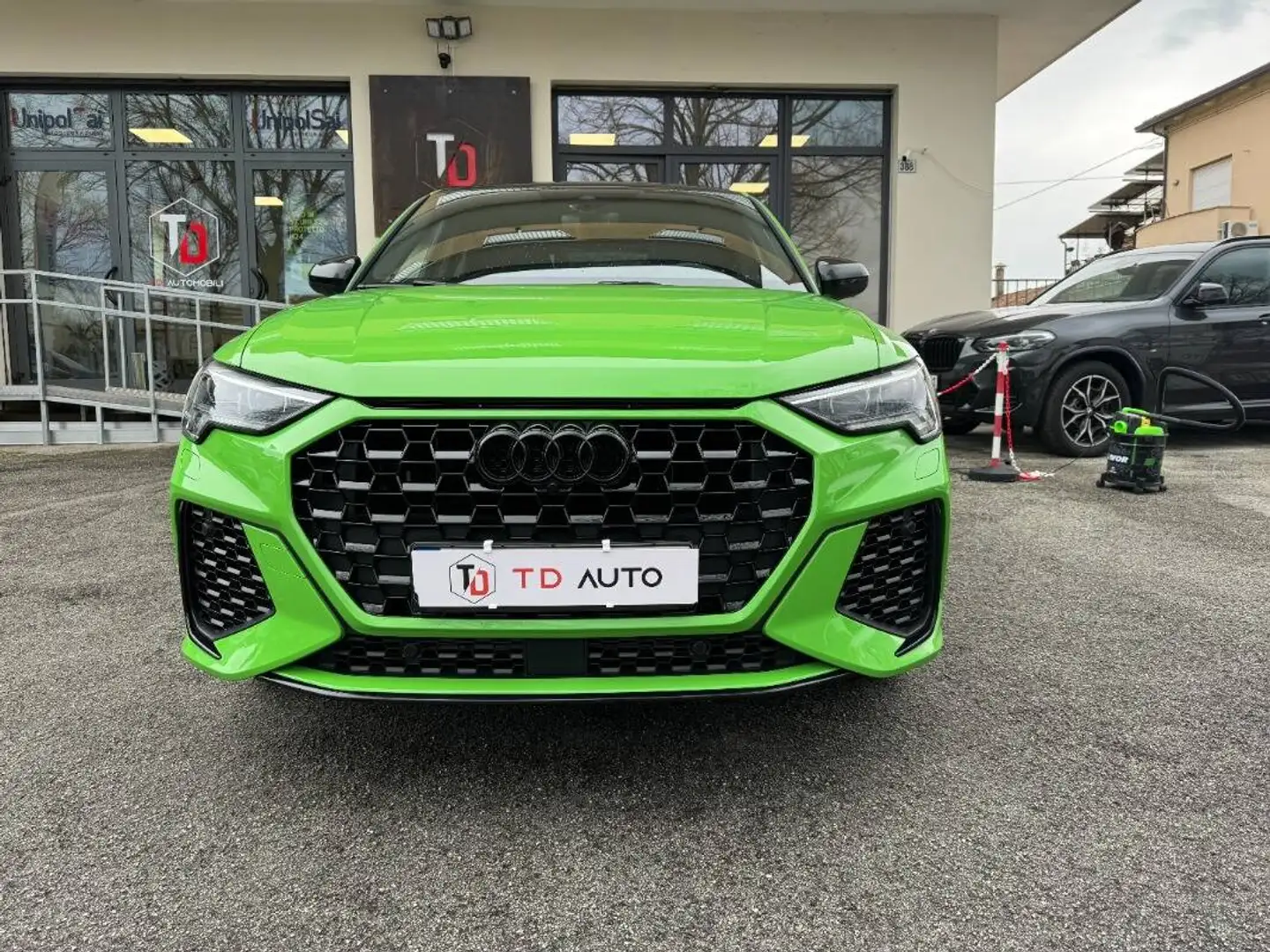 Audi RS Q3 Sportback Quattro-Tetto-Design RS Rosso-Scarico RS Verde - 2
