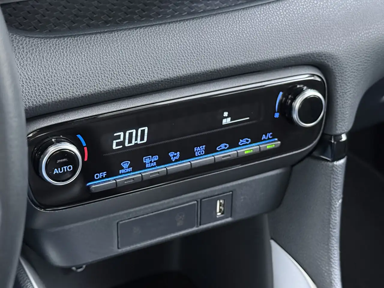 Toyota Yaris 1.5 Hybrid AUT. Camera Adap.Cruise Apple Carplay A, миниатюра 20