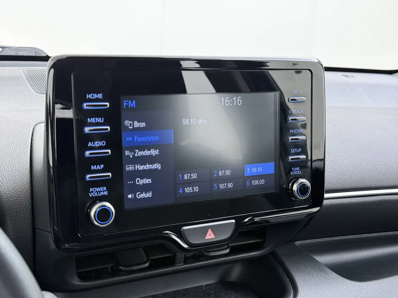 Toyota Yaris 1.5 Hybrid AUT. Camera Adap.Cruise Apple Carplay A, миниатюра 16