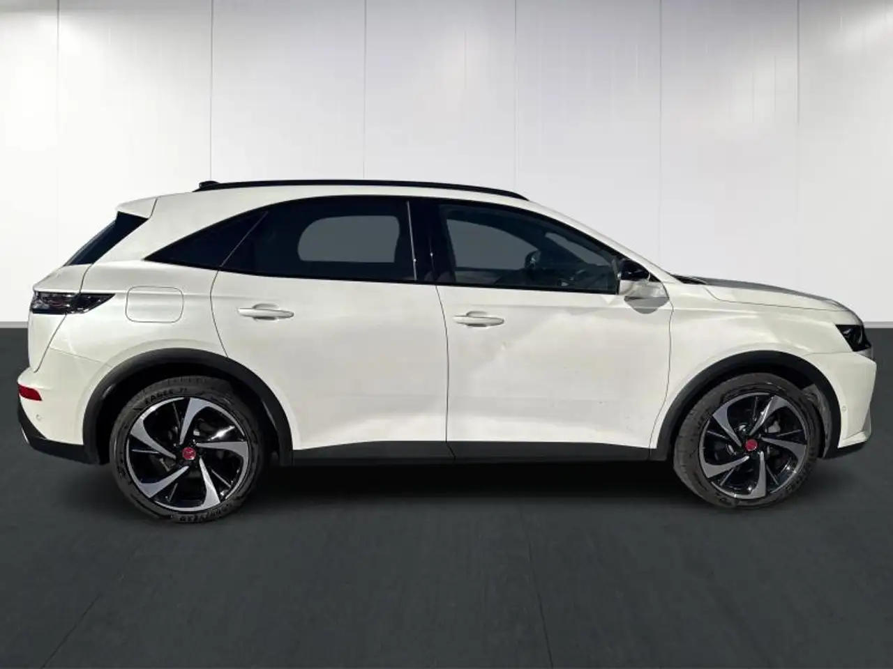 DS Automobiles DS 7 Crossback 2023 — фото 8