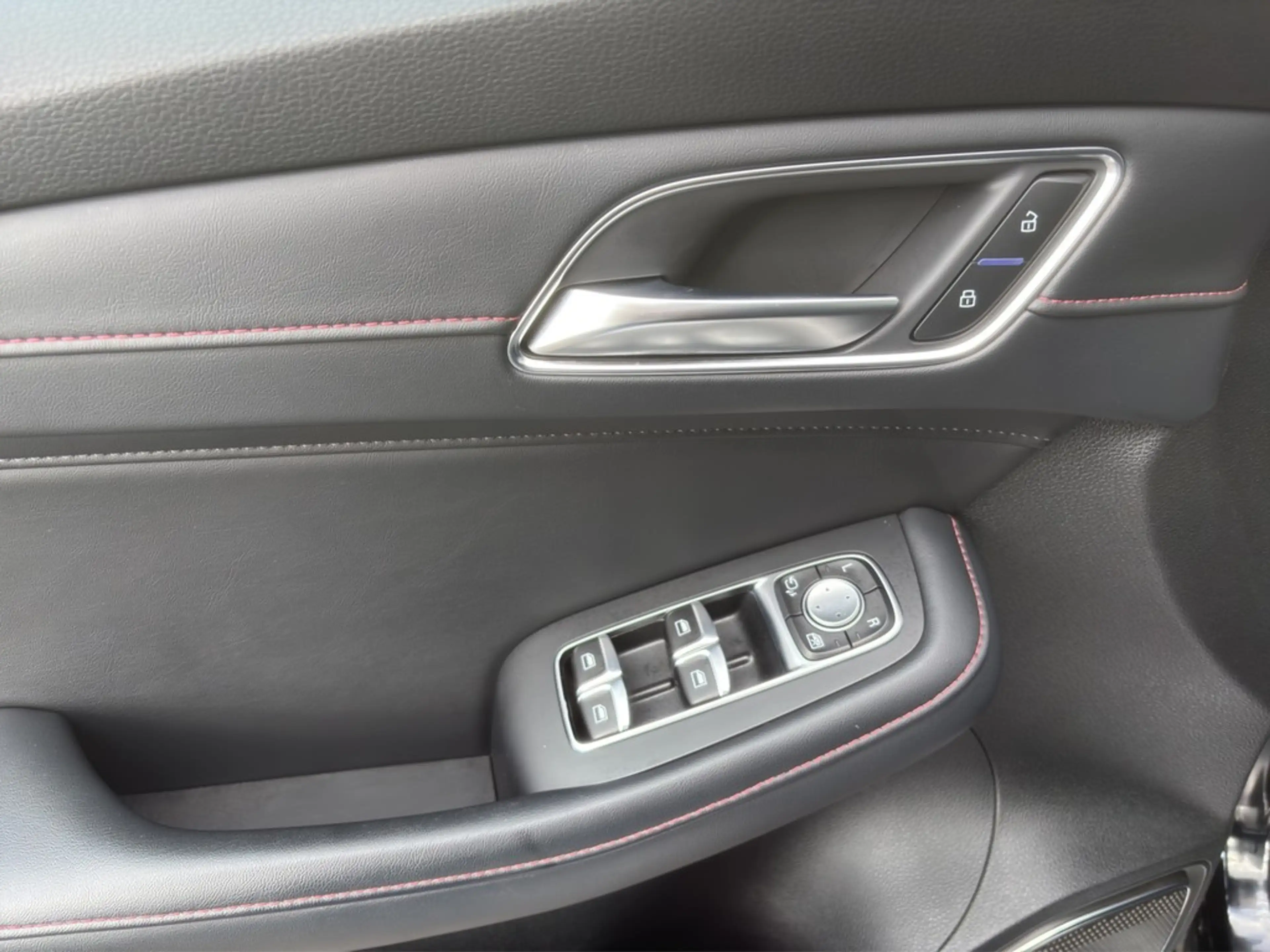 MG HS 1.5 T GDI DCT Comfort LED*VIRTUAL*NAV*SHZ*ACC*P... — photo 15