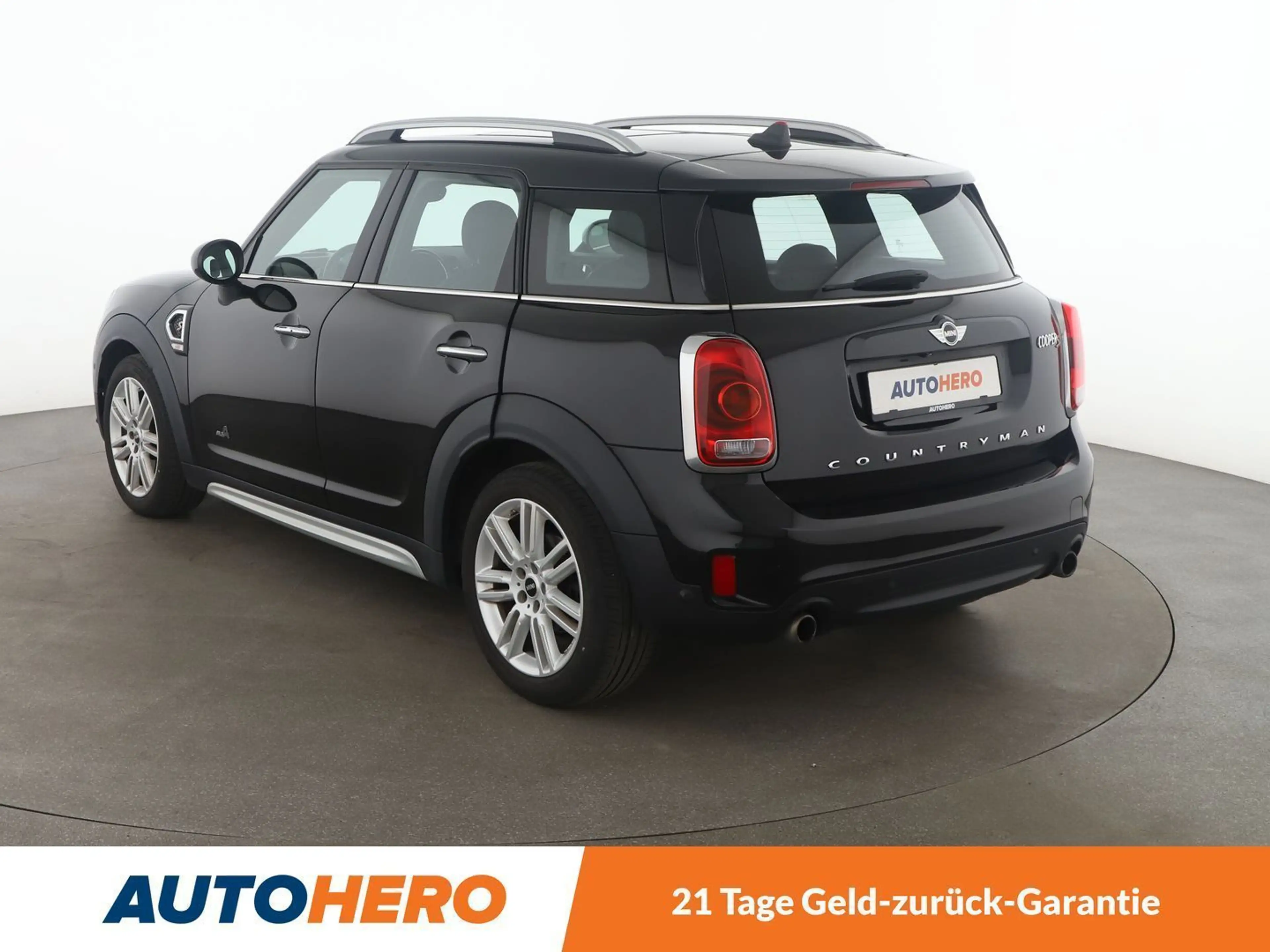 MINI Cooper S Countryman Cooper S ALL4 Aut.*ACC*PDC*SHZ*HUD*NAVI* — photo 4