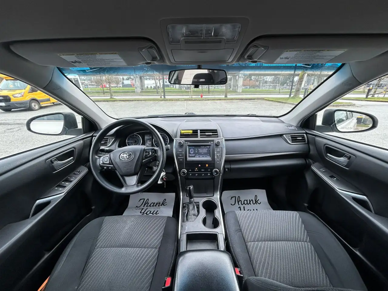 Toyota Camry снимка Toyota Camry