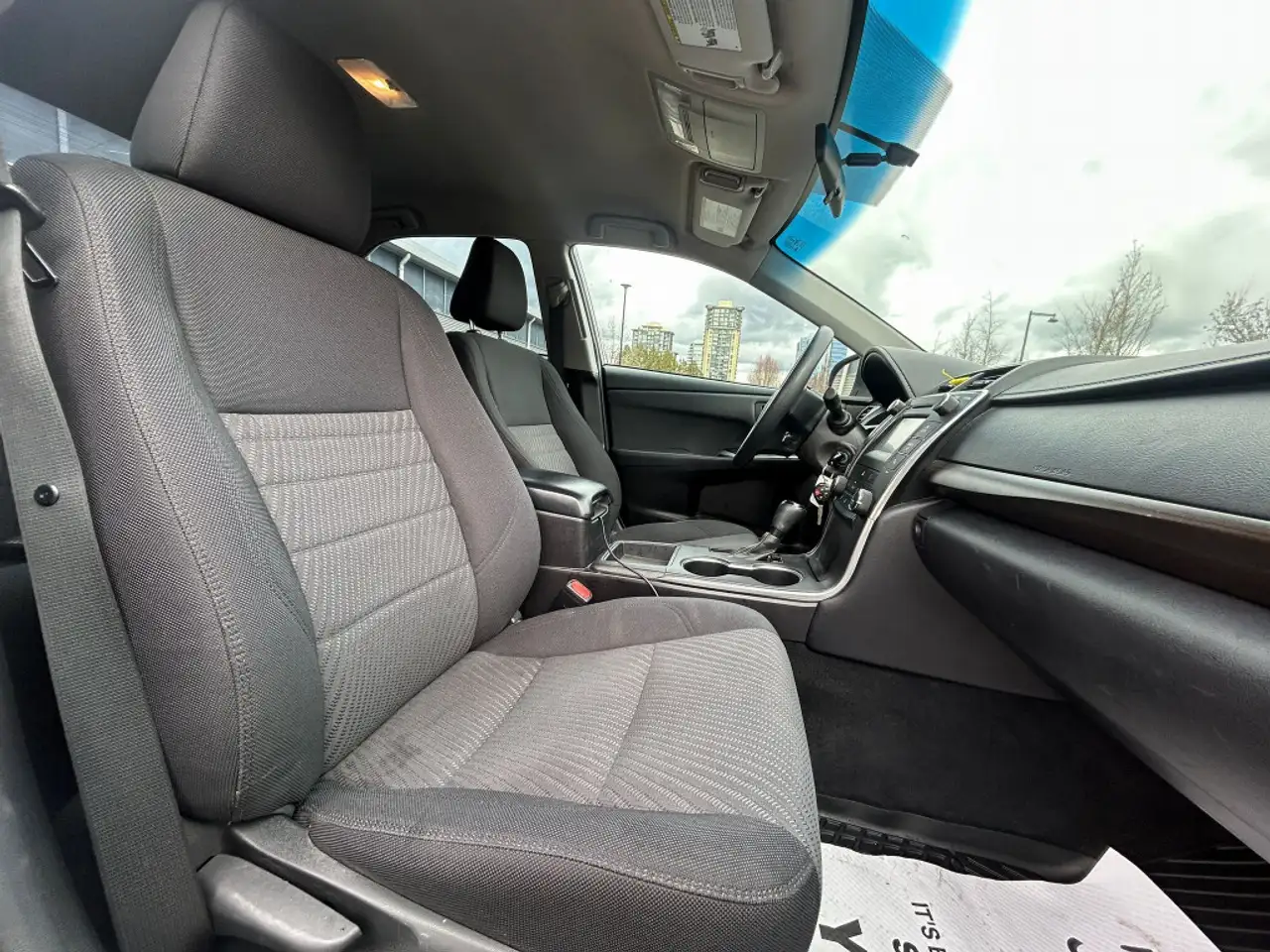 Toyota Camry снимка Toyota Camry