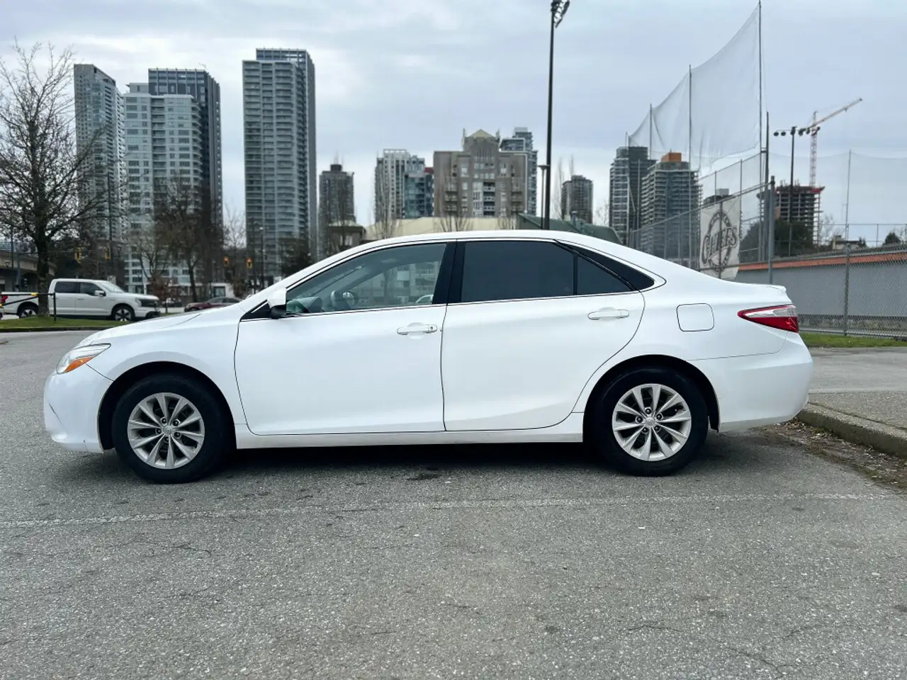 Toyota Camry снимка Toyota Camry