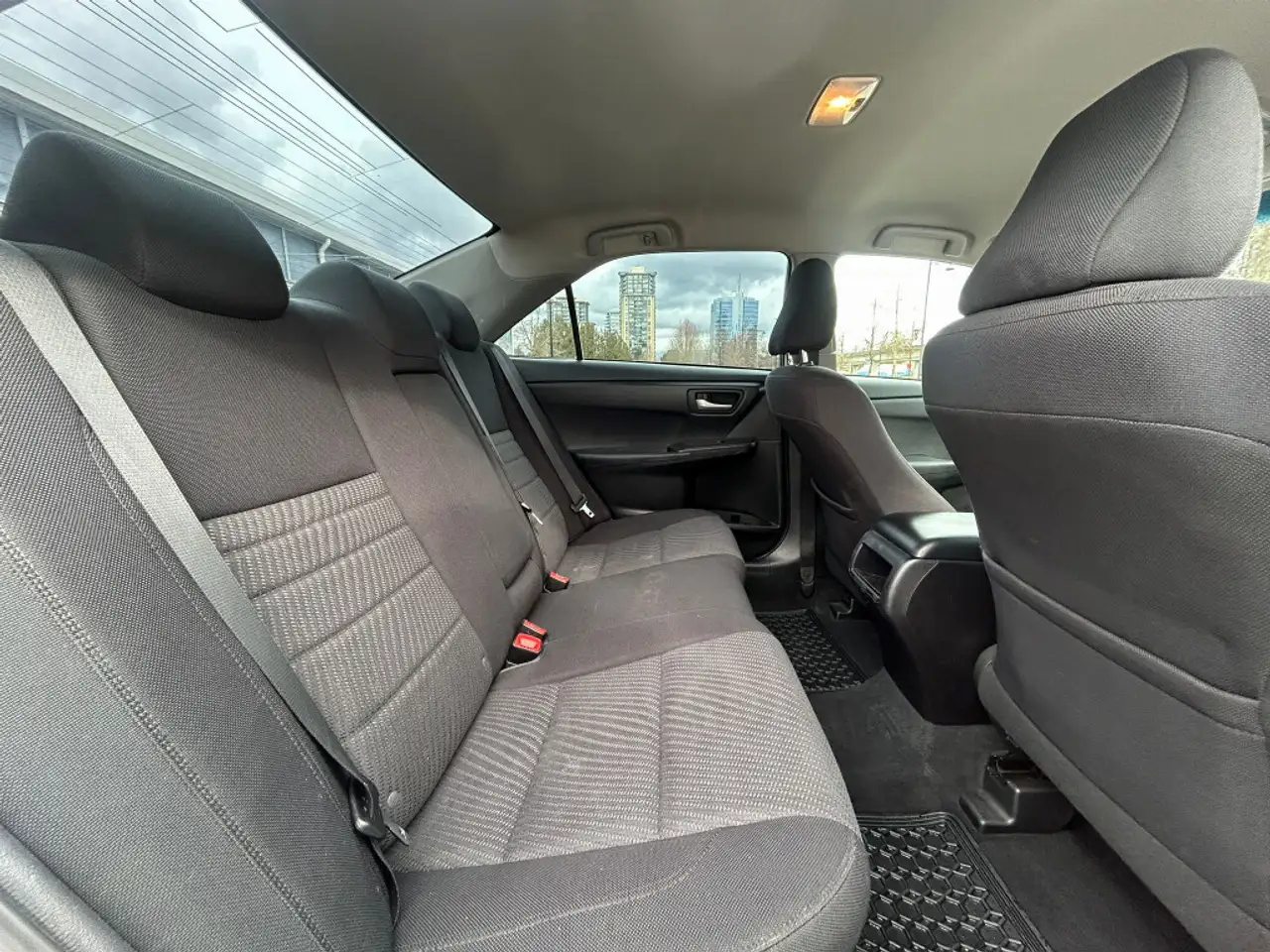 Toyota Camry снимка Toyota Camry
