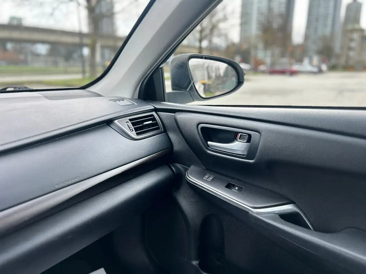 Toyota Camry снимка Toyota Camry