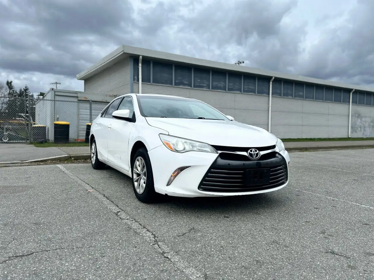 Toyota Camry снимка Toyota Camry