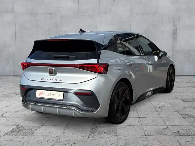 Cupra Born view 6