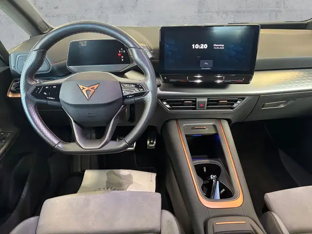 Cupra Born view 9