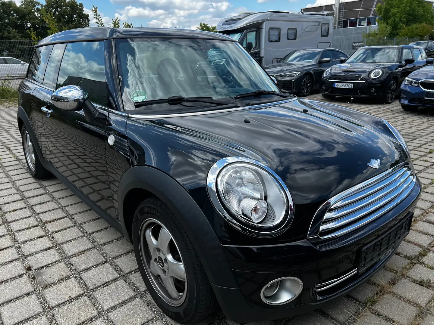 MINI One Clubman One Schwarz - 1
