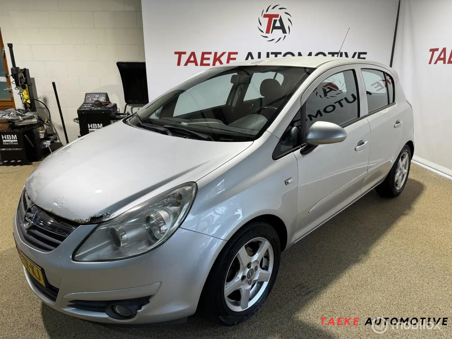 Opel Corsa 1.4-16V Enjoy Airco/Nap/1eEIG/Stuur/stoel ver Grijs - 1