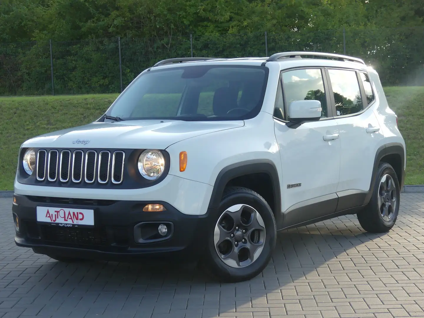 Jeep Renegade 1.4 Longitude FWD Navi Tempomat Klima Weiß - 2