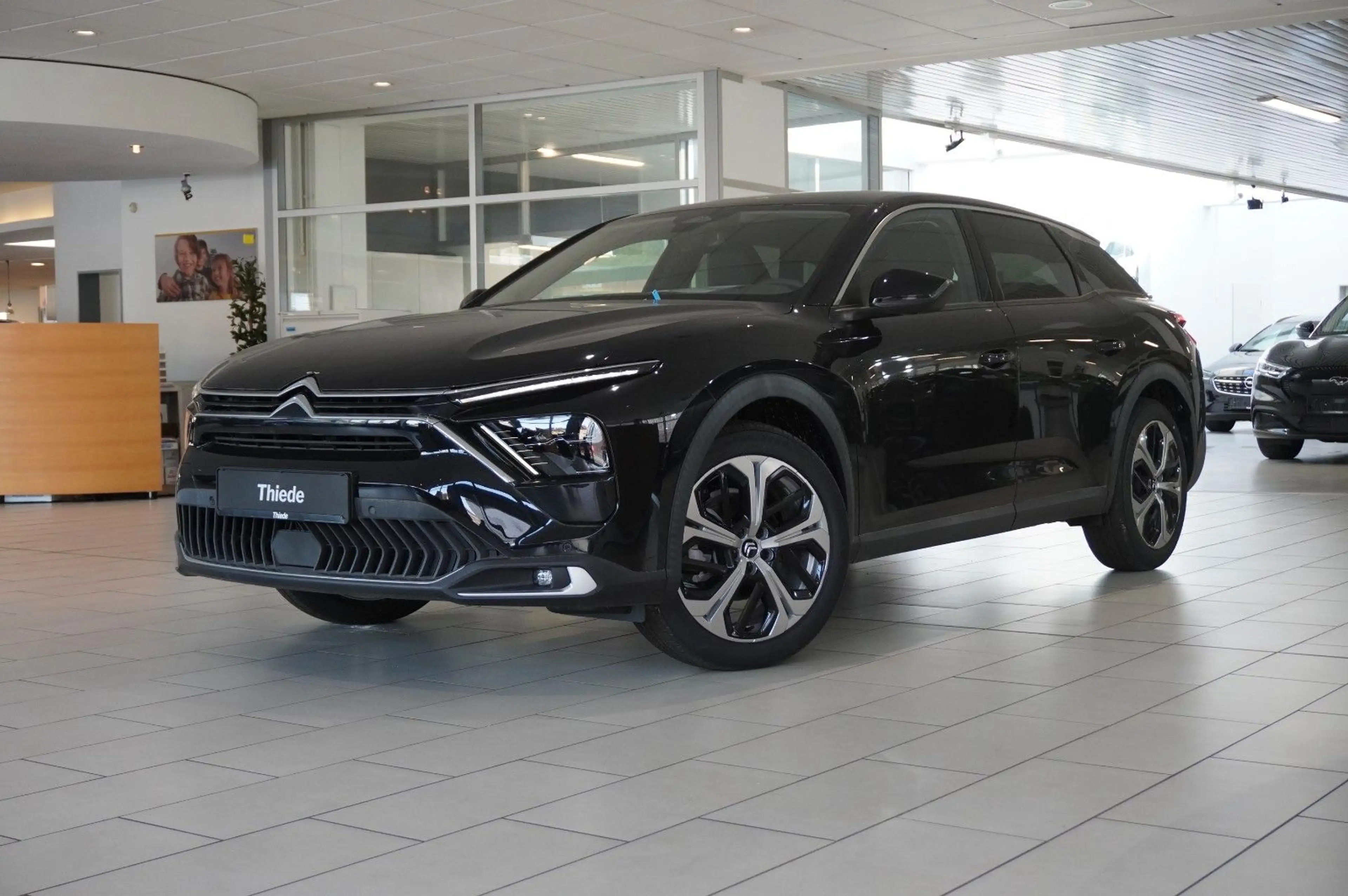 Citroen C5 X 1.2T FEEL PACK NAVI/LED/KAMERA/SPORT/SH/DAB — photo 3