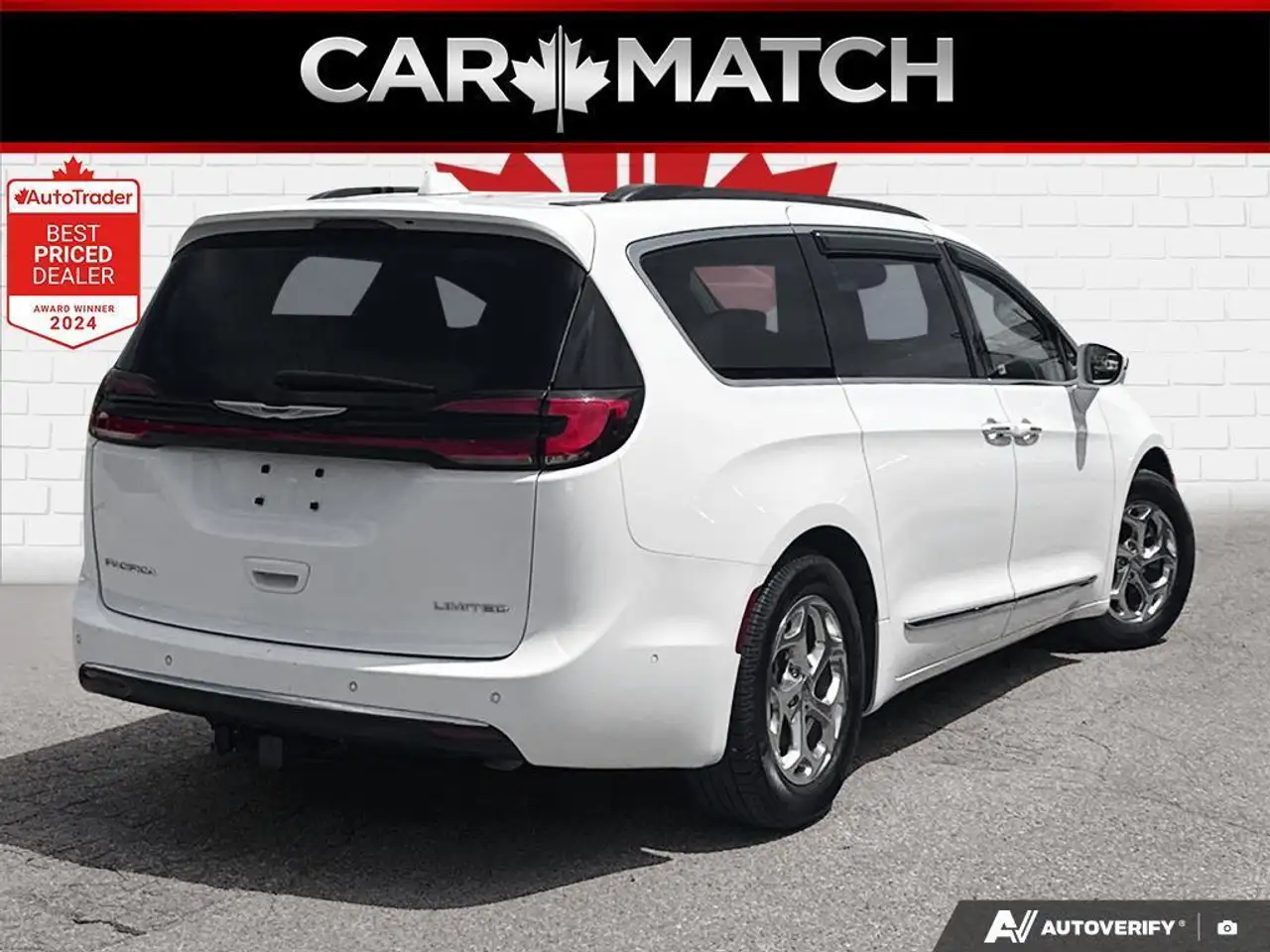 Chrysler Pacifica photo Chrysler Pacifica