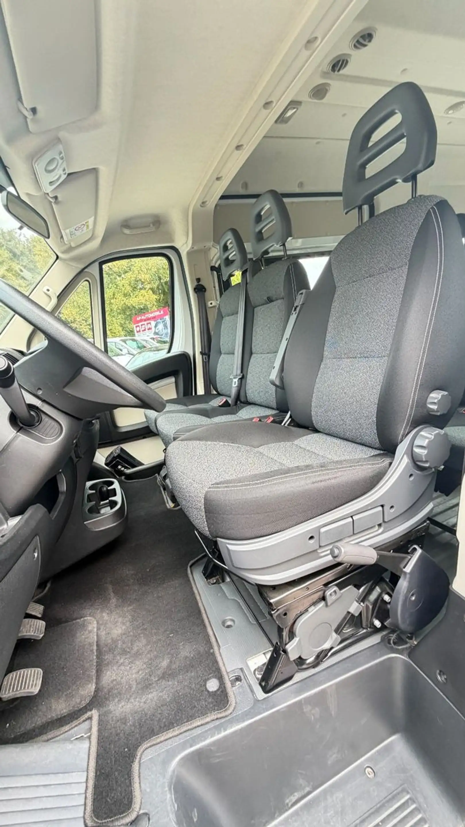 Fiat Ducato Hochr.-Kombi 33 150 L2H2 RS: 3450 mm — photo 13