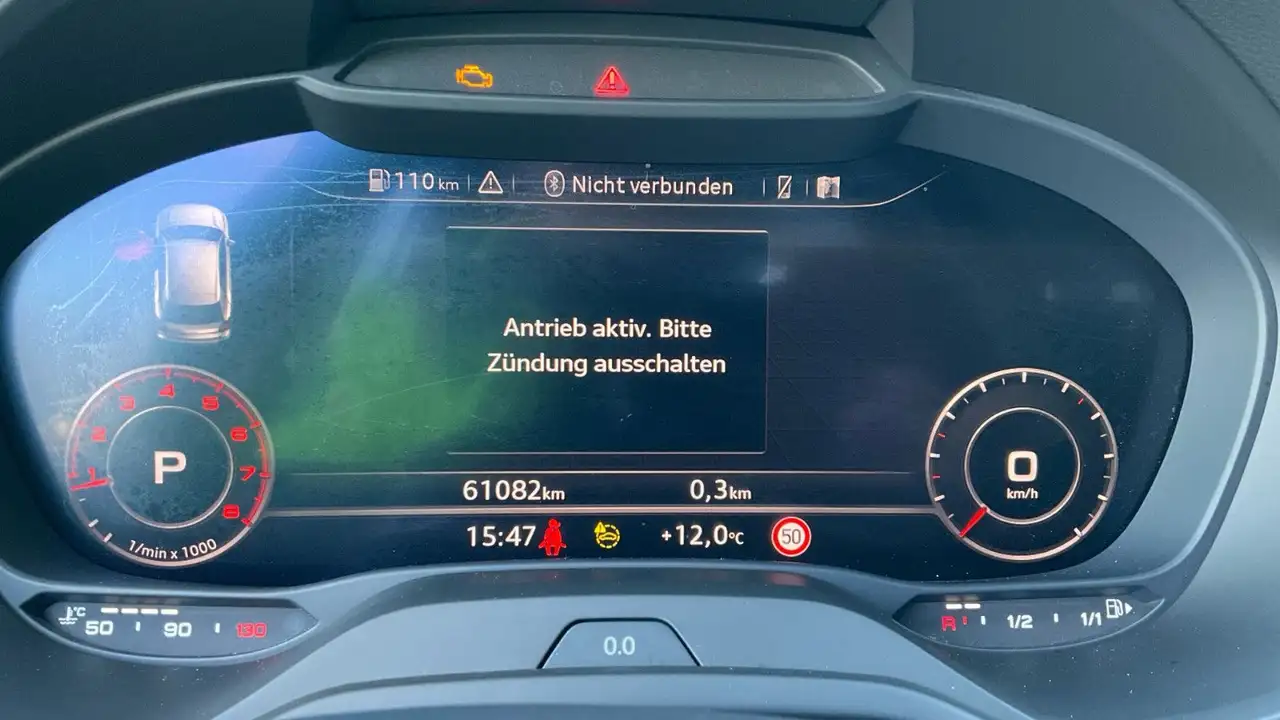 Audi Q2 35 TFSI advanced Kamera*LED*Navi*Virtual*17 10