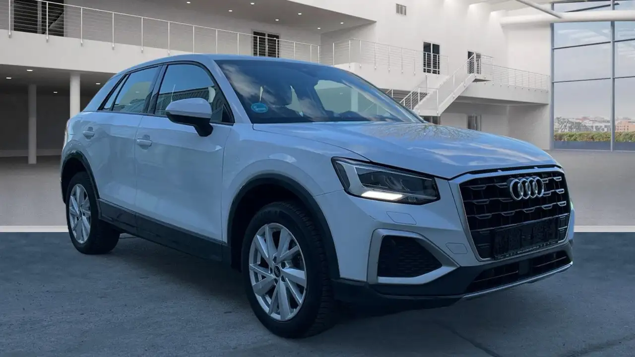Audi Q2 35 TFSI advanced Kamera*LED*Navi*Virtual*17 2