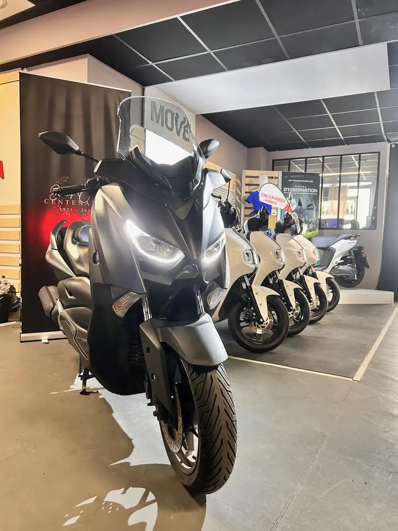 Yamaha X-Max 125 Gris - 1