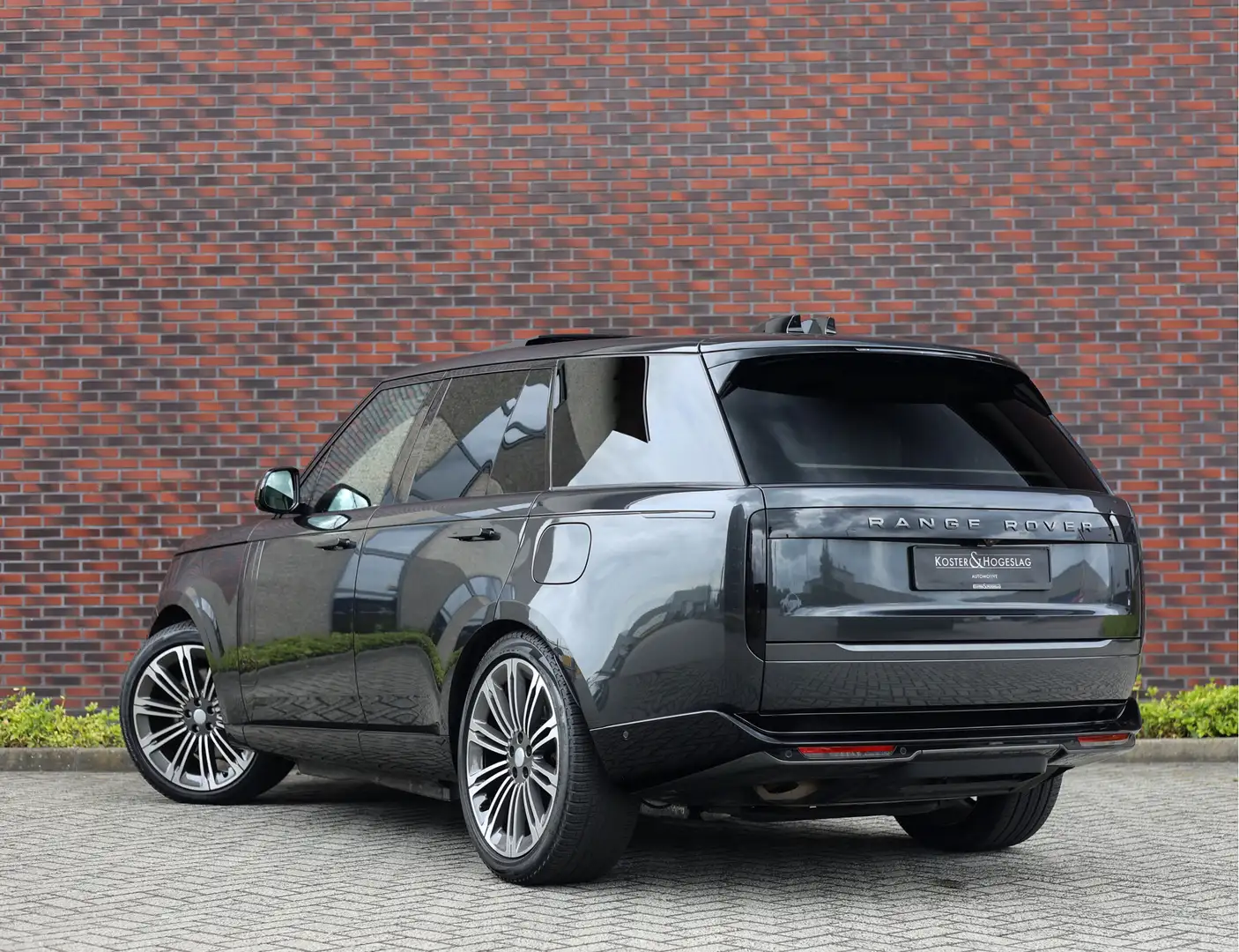Land Rover Range Rover P460e *23"*ClearSight*Trekhaak*Head-Up* Grijs - 2