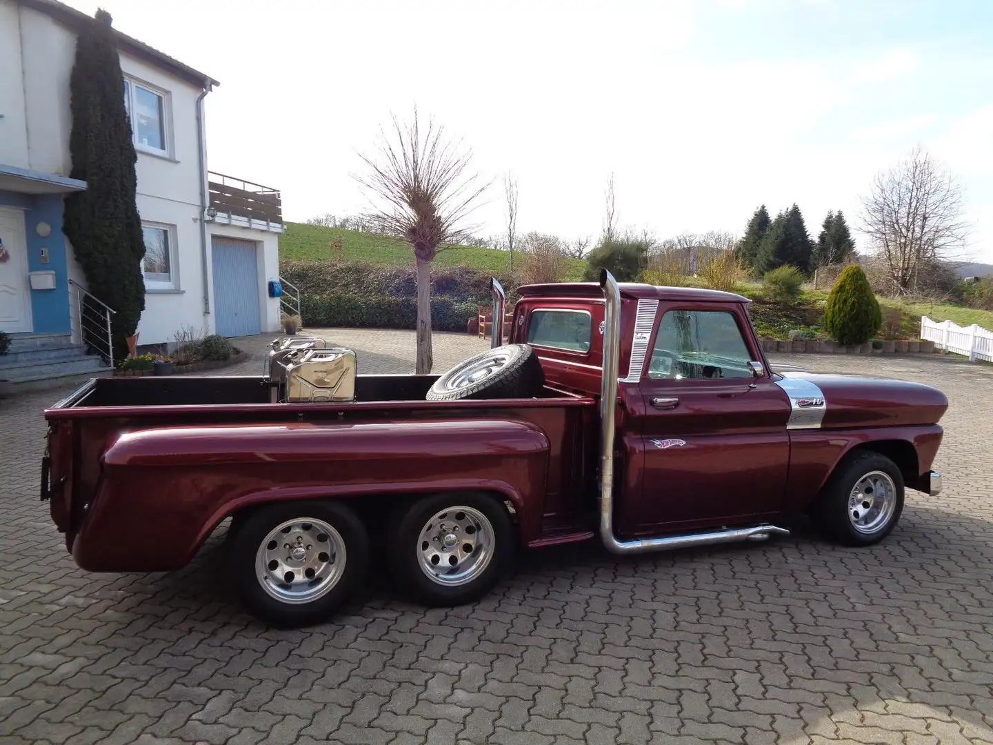 GMC Sonstige 1000 Serie,Stepside 5,7 V8, Tüv Neu, Einzigartig Rot - 1