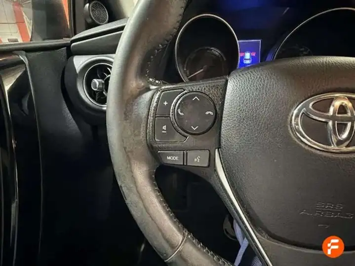 Toyota Auris 2018, foto 19