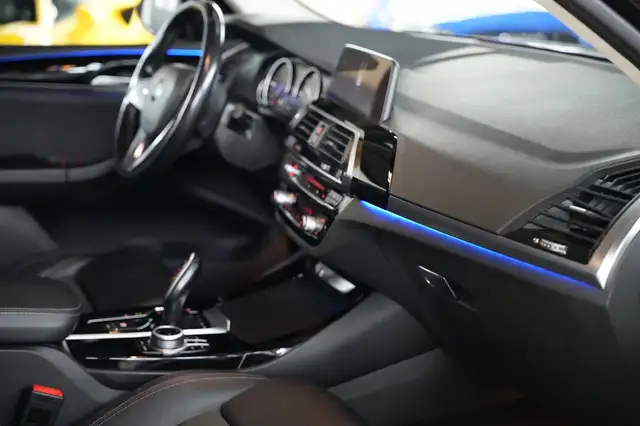 BMW X3 view 15