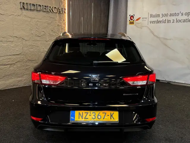 Seat Leon view 6