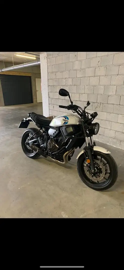 Yamaha XSR 700 - 1