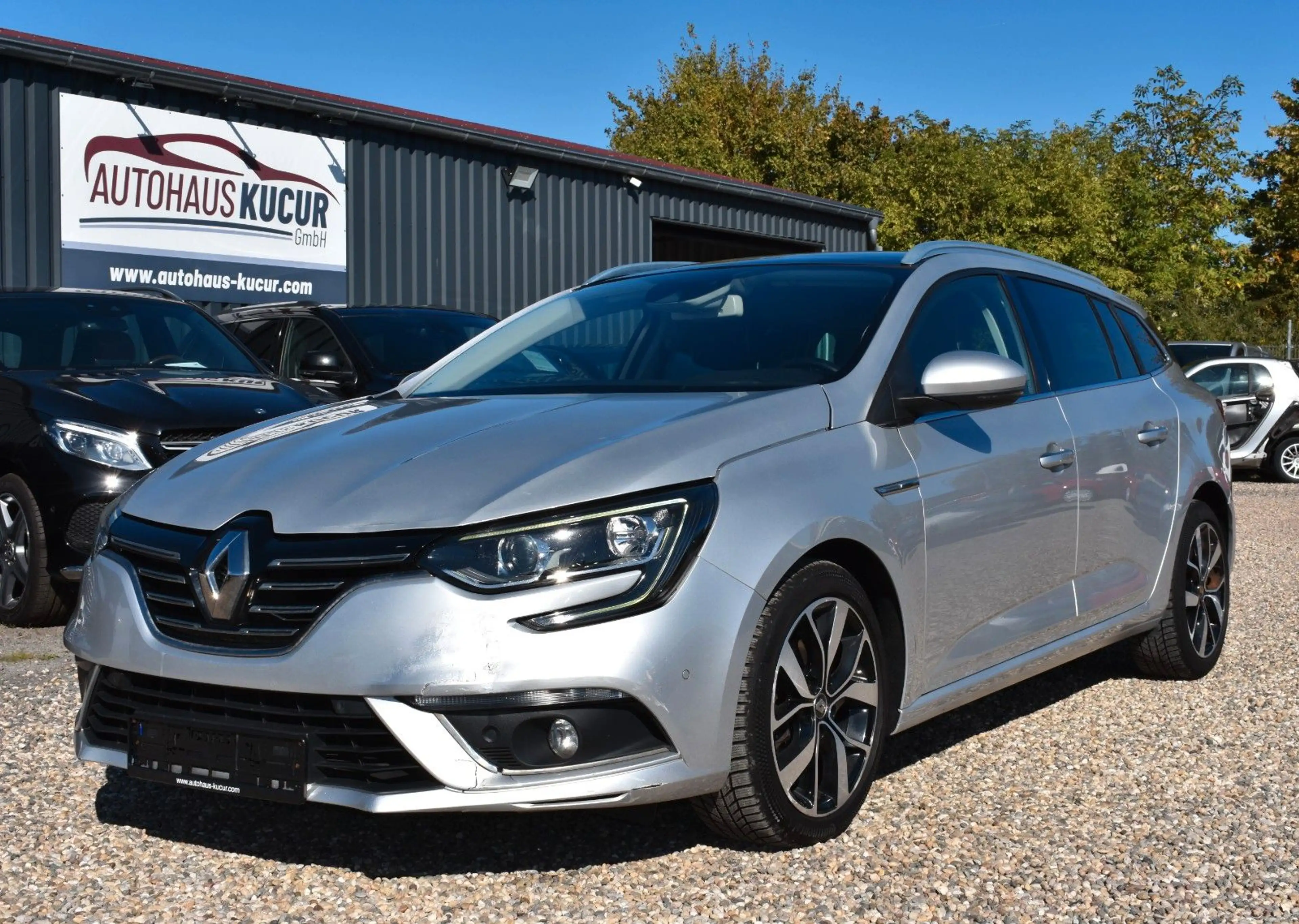 Renault Megane IV Grandtour BOSE/KEYLESS/KAMERA/TEMPOMAT