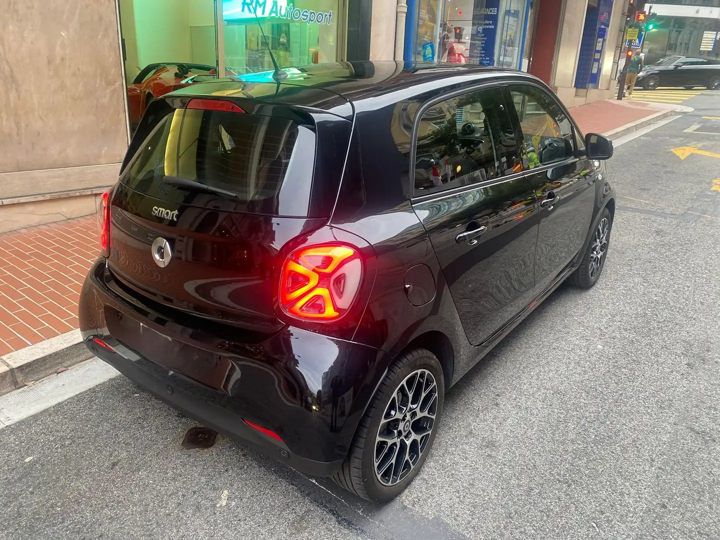 smart forFour Forfour 82 ch Edition One Noir - 2