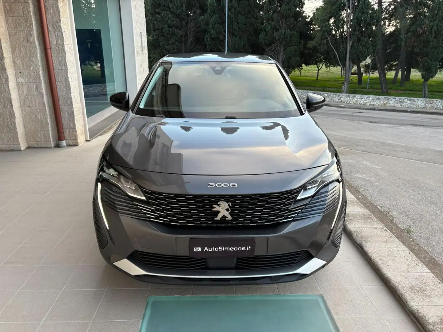 Peugeot 3008 BlueHDi 130 S&S EAT8 Allure Pack Grijs - 2