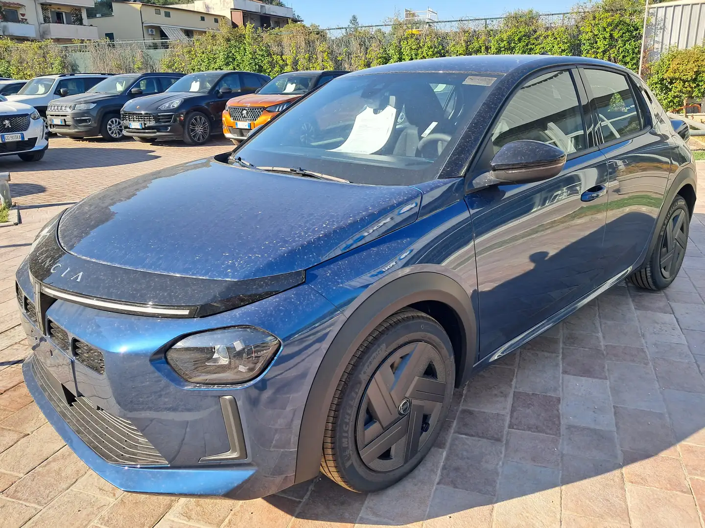 Lancia Ypsilon Ypsilon IV 2024 1.2 mhev 110cv e-dct Blu/Azzurro - 1