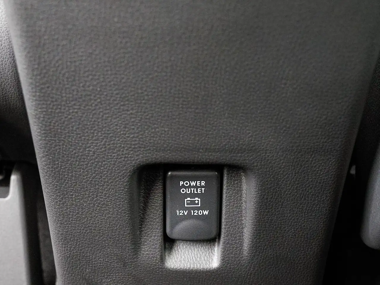 Mitsubishi Eclipse Cross снимка Mitsubishi Eclipse Cross