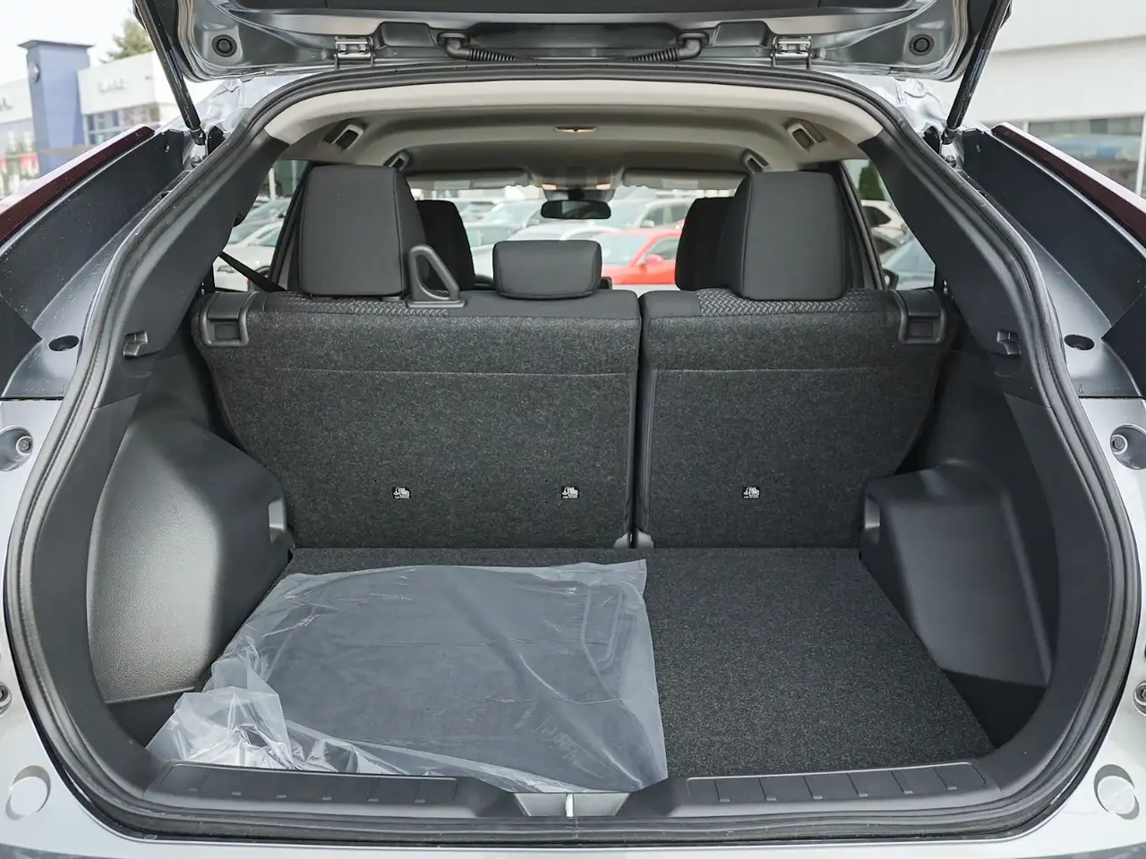 Mitsubishi Eclipse Cross снимка Mitsubishi Eclipse Cross