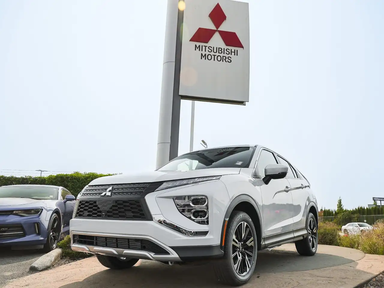 Mitsubishi Eclipse Cross снимка Mitsubishi Eclipse Cross