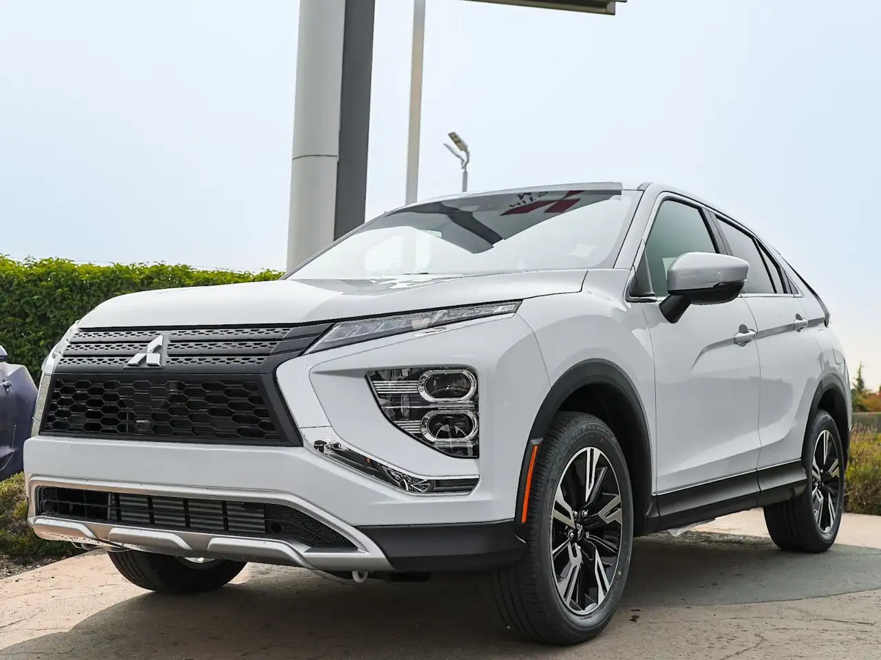Mitsubishi Eclipse Cross снимка Mitsubishi Eclipse Cross