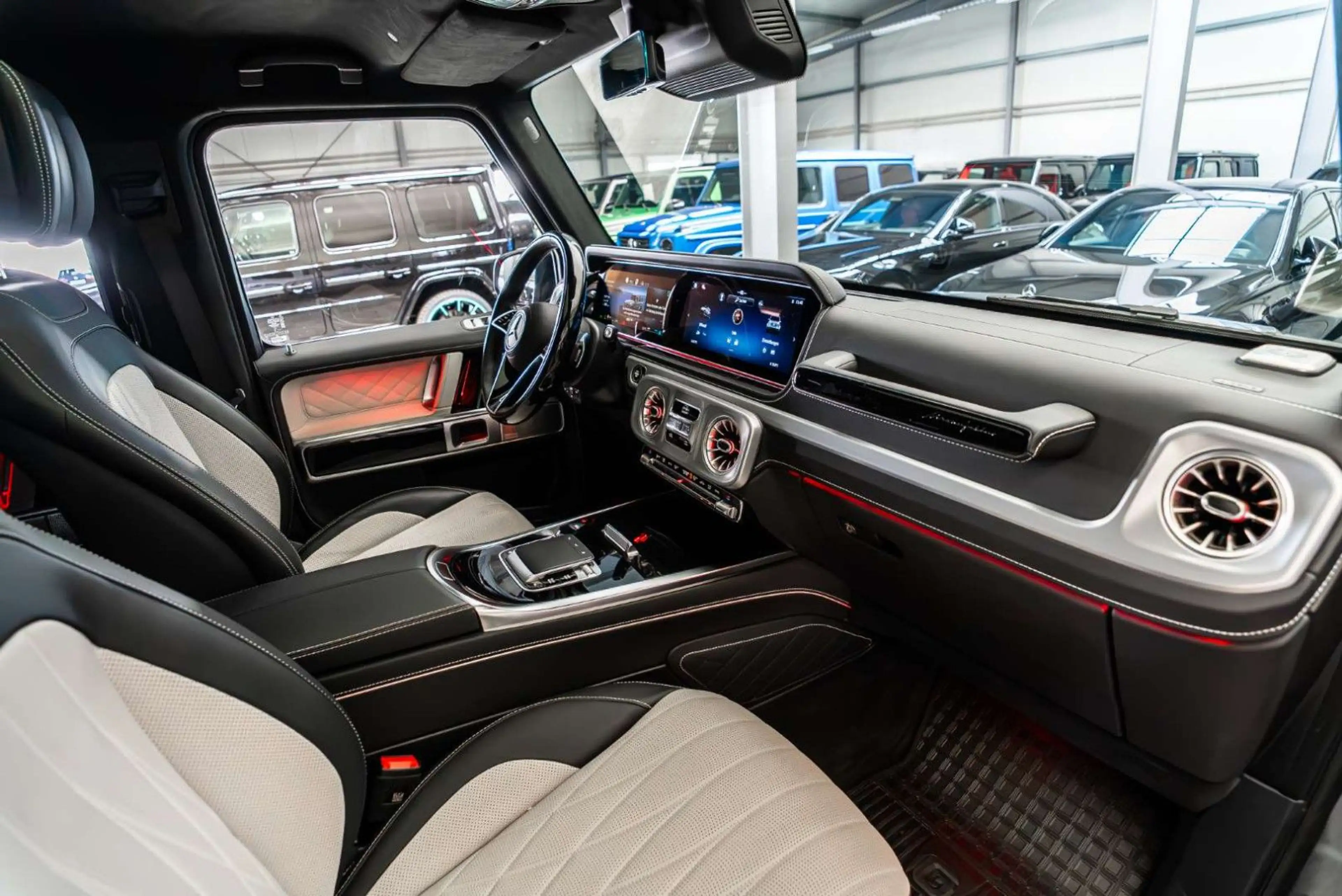 Mercedes-Benz G 500 Professional Line / Superior / MY 2025 — photo 14