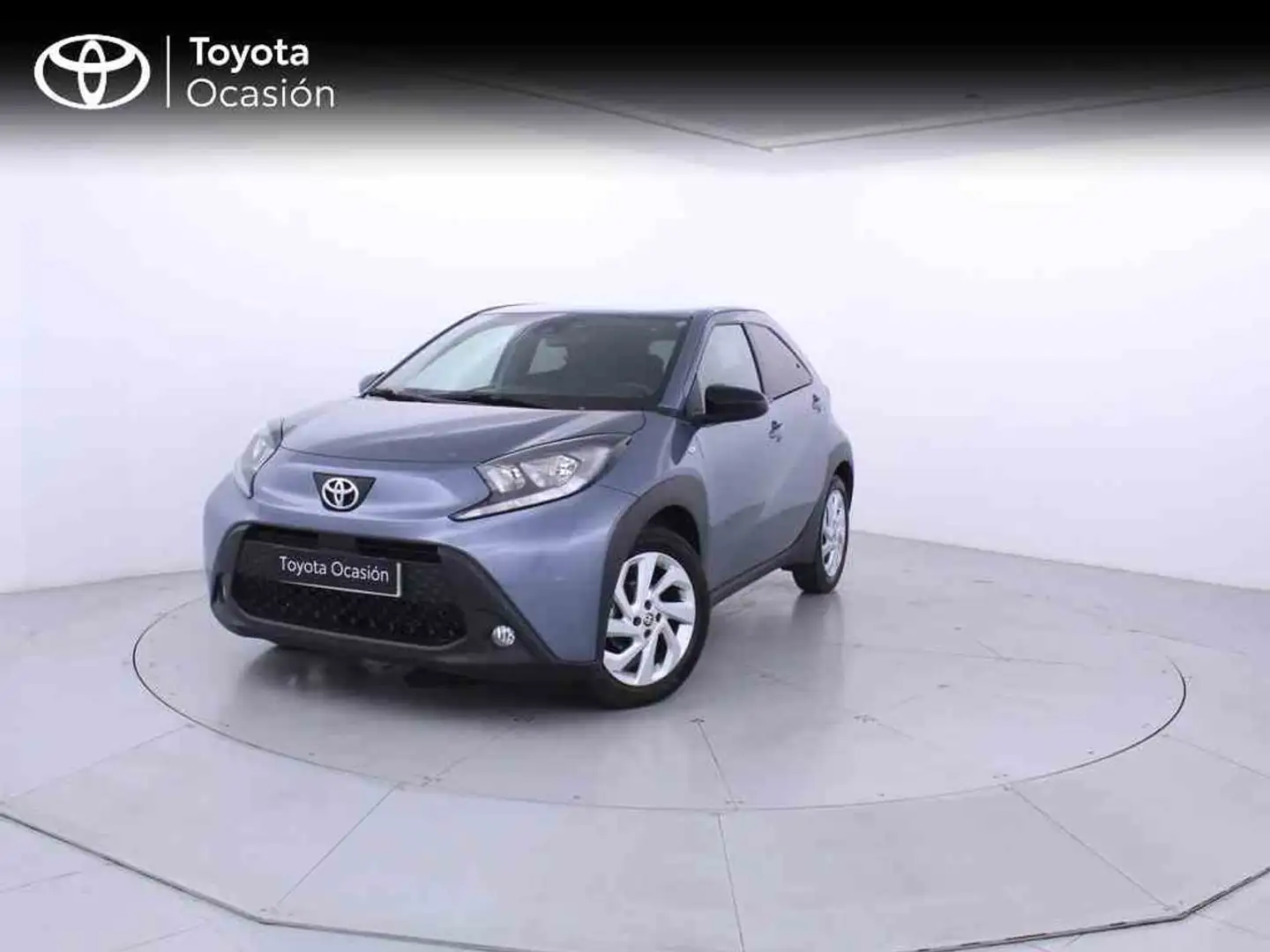 Toyota 1.0 VVT-I 72CV Play Сірий - 1