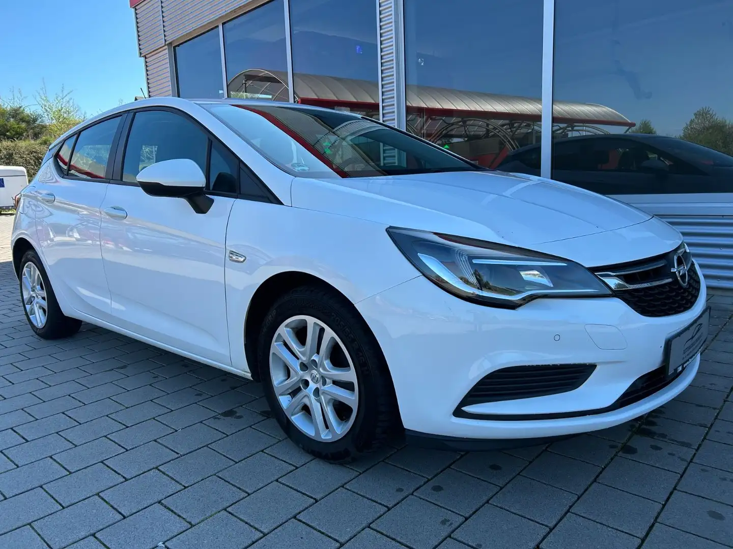 Opel Astra K  1.6 CDTI Lim. Edition*LED*CARPLAY*KLIMA Weiß - 1