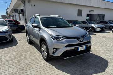 Rav4 2.5 vvt-i h Lounge 2wd e-cvt my17