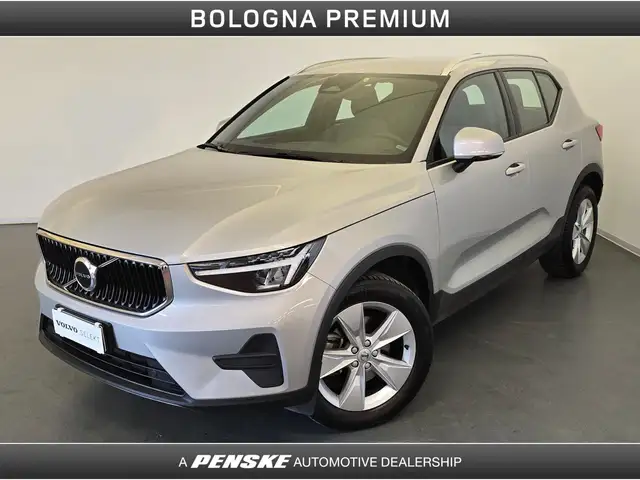 Volvo XC40 main image