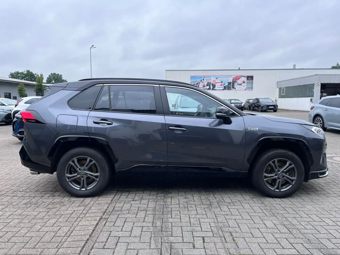 Toyota RAV 4 Plug-in-Hybrid Technik- und Style Paket Gris - 2