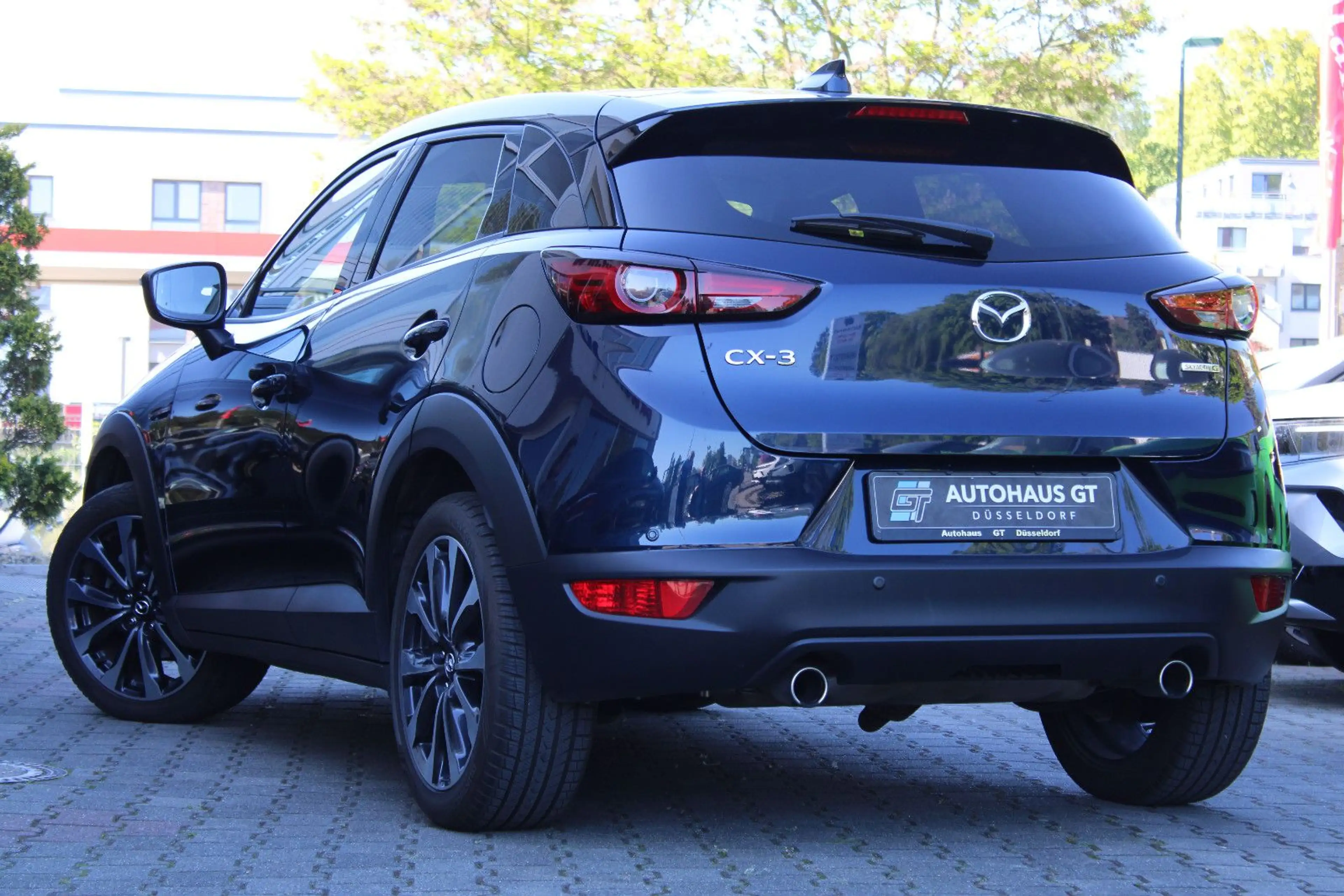 Mazda CX-3 2.0 SkyactivG/Homura/Automatik/Leder/Navi — photo 2