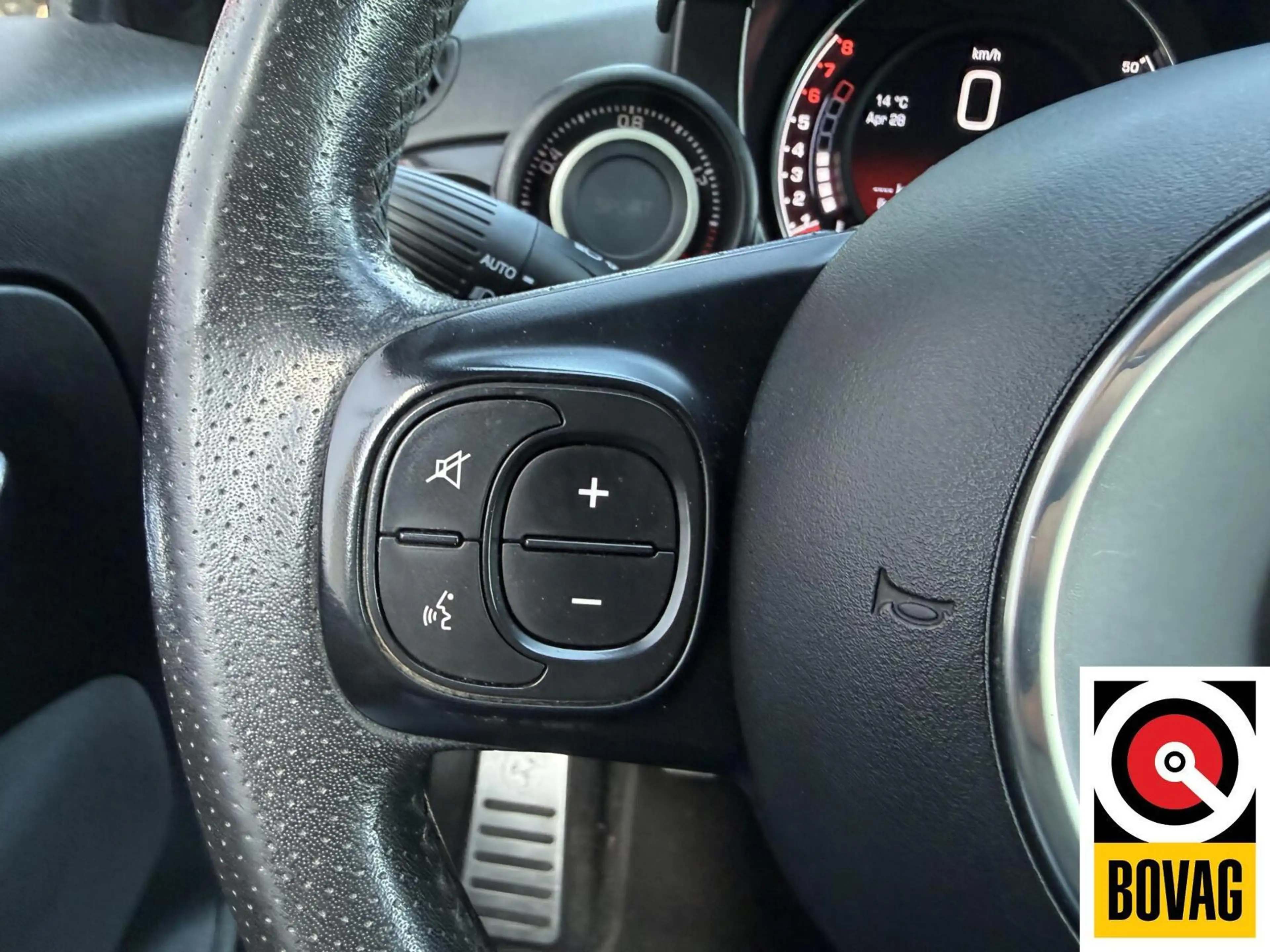 Fiat 500 Abarth 1.4 T-Jet 595 70th Anniversary — photo 24