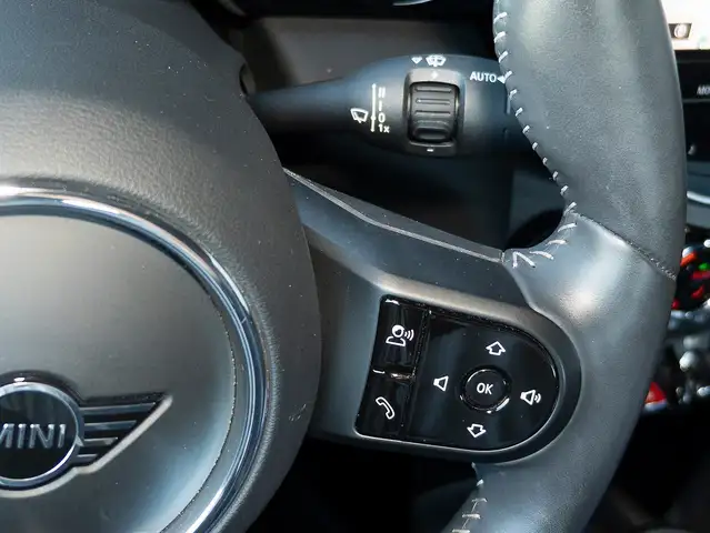 Mini Cooper Cooper view 15