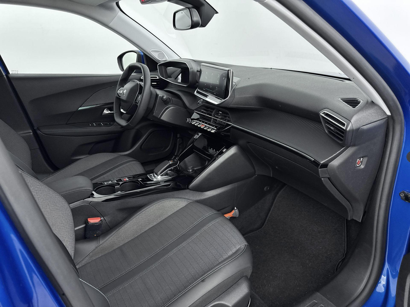 Peugeot e-2008 EV Allure Pack 50 kWh | ACCU: 93% | Camera | Clima — photo 12