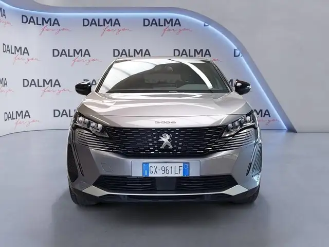 Peugeot 3008 view 8