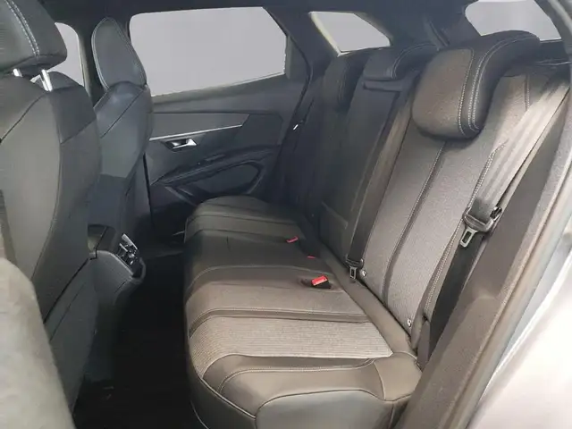 Peugeot 3008 view 13